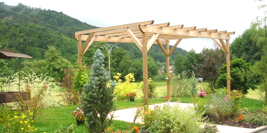 Découvrez tous nos produits en bois autoclave de classe IV.